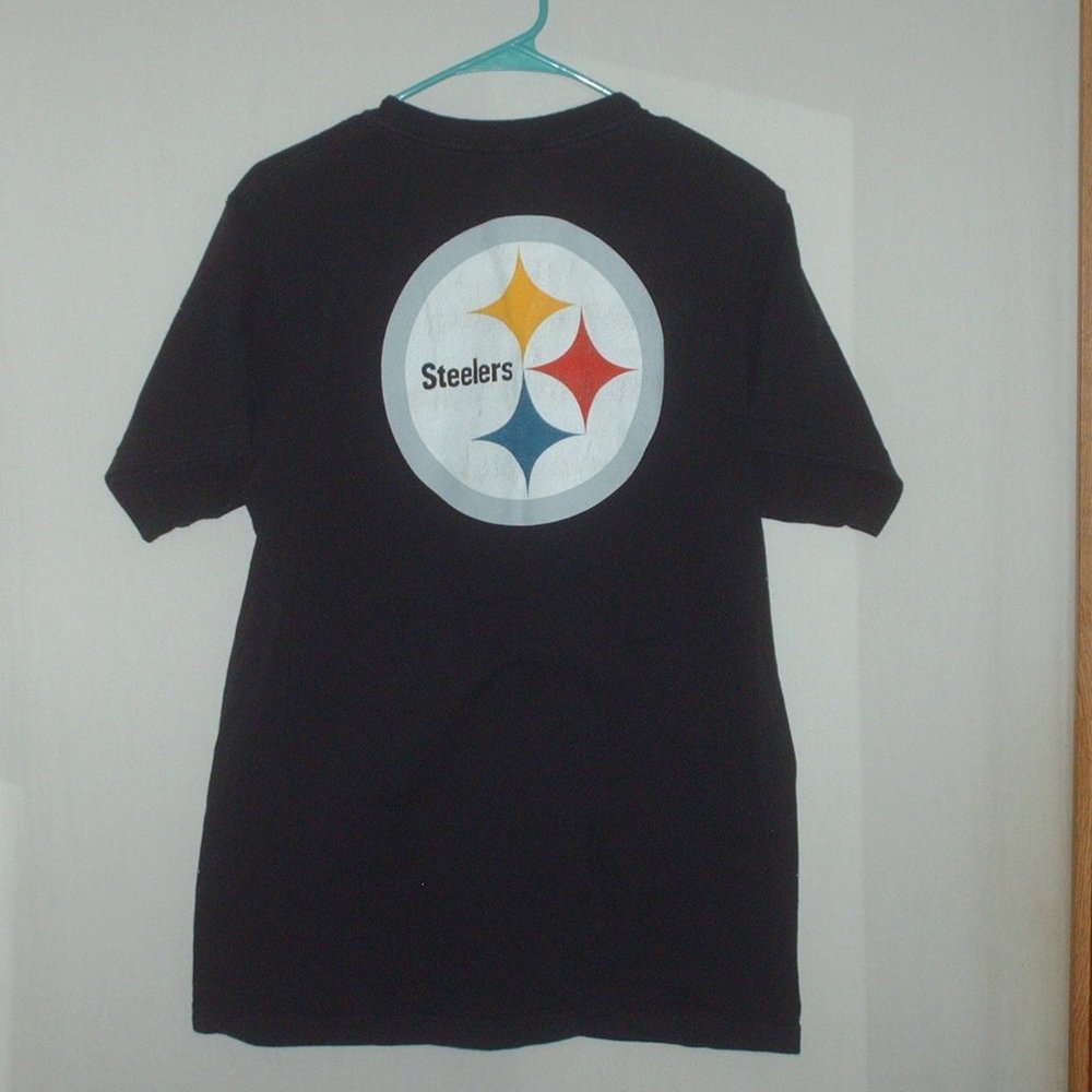 Pittsburgh Steelers Bleed Black & Gold T-shirt - new - size large - Picture 3 of 4
